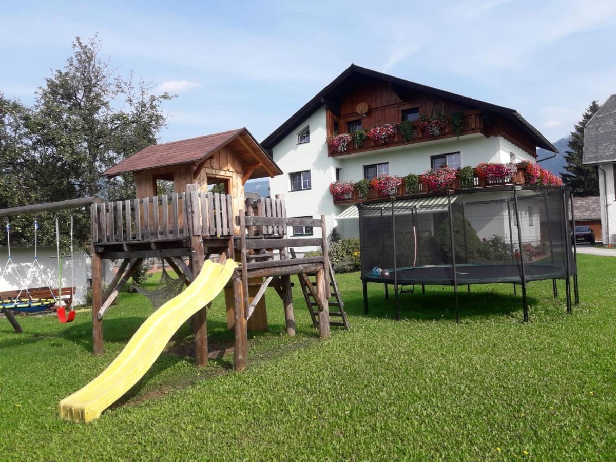 Апартаменти Schusterbauernhof Бад-Міттерндорф Екстер'єр фото